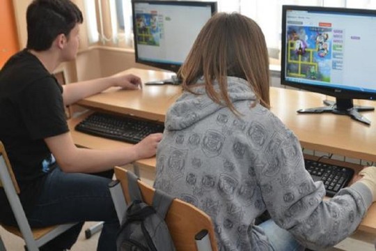 Predstavljamo Biblioteku++:  Lego roboti i programiranje za djecu u knjižnici 