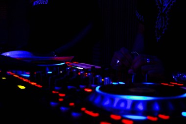 Prijave u tijeku: Štošta o osnovama DJ-inga - ciklus radionica za početnike